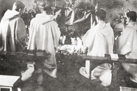 Nacimiento en la primera capilla de la Casa San José.