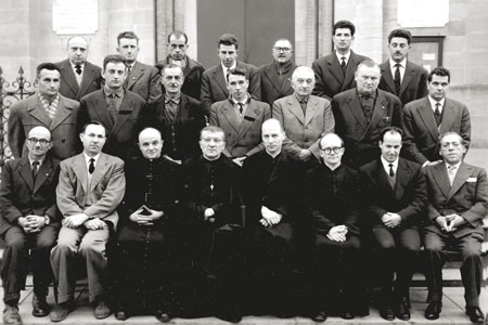 Retiro de cinco días en Paray-le-monial, del 14 al 19 de febrero de 1961.